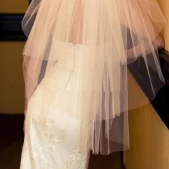 3 layer wedding veil   + com - Picture 2 of 4